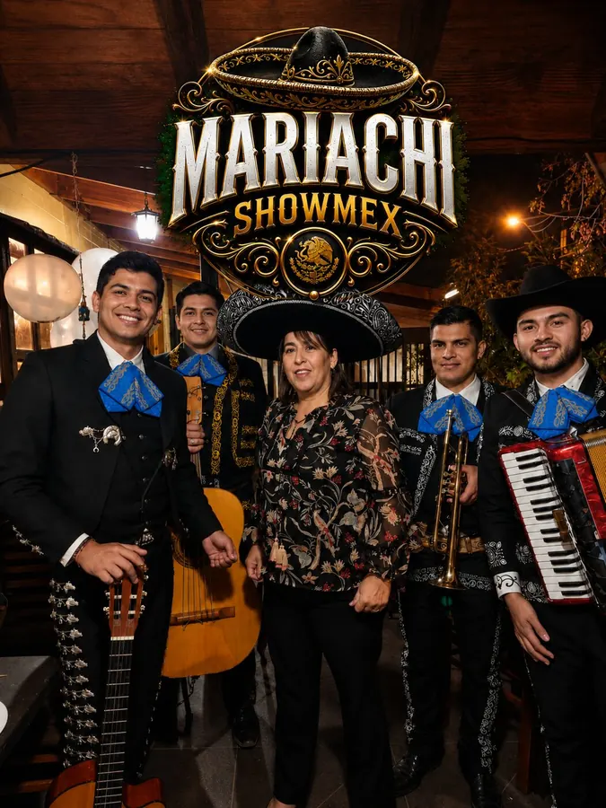 Show de mariachis en vivo en un evento en Santiago